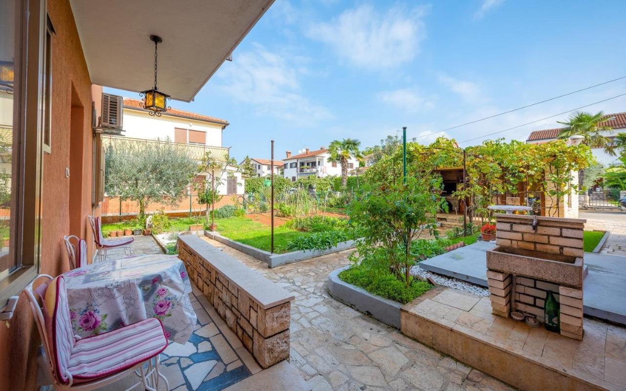 Ferucio House With Apartments Umag Buitenkant foto