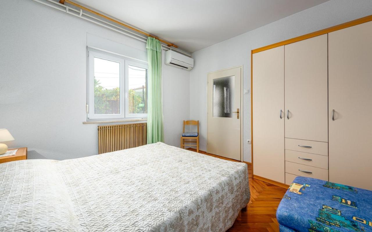 Ferucio House With Apartments Umag Buitenkant foto