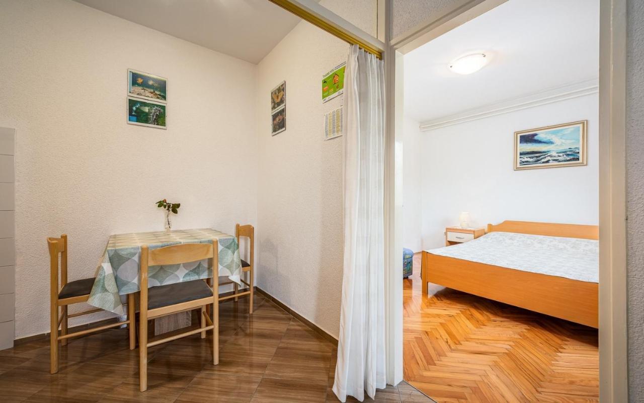 Ferucio House With Apartments Umag Buitenkant foto